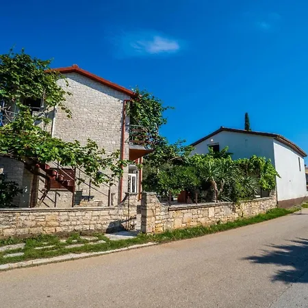 Appartamento Fuer 4 Personen Ca 36 Qm In Krnica, Istrien Bucht Von Rasa *